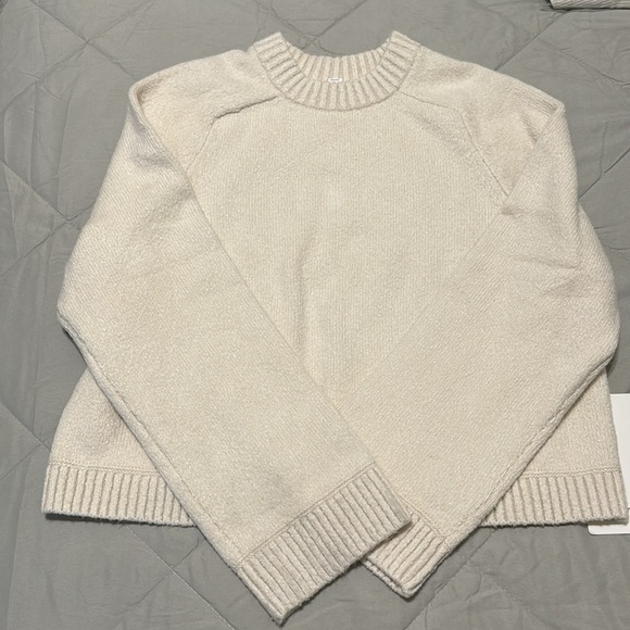 Brushed Cotton Merino Blend Crewneck - Picture 7 of 10